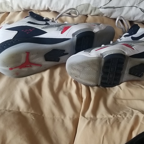 Air Jordan Zoom 9 - Picture 4 of 6